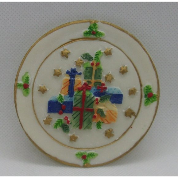 C&F Enterprises Miniature Resin Santa Claus Tea Set #48439  1995 - Picture 3 of 12